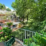 Vicolo - Sleeps 5 With Air Con, Wifi, Balcony For Dining And Pool