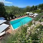 Vicolo - Sleeps 5 With Air Con, Wifi, Balcony For Dining And Pool