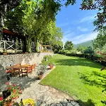 Vicolo - Sleeps 5 With Air Con, Wifi, Balcony For Dining And Pool