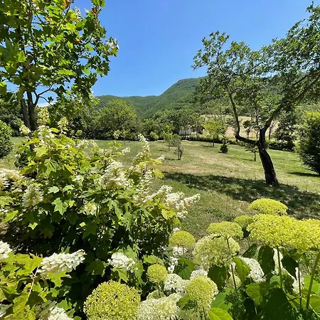 Vicolo - Sleeps 5 With Air Con, Wifi, Balcony For Dining And Pool Сasa de vacaciones *