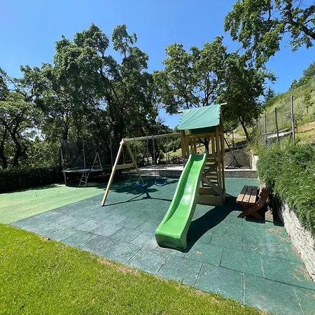 Vicolo - Sleeps 5 With Air Con, Wifi, Balcony For Dining And Pool 度假居 Strettura