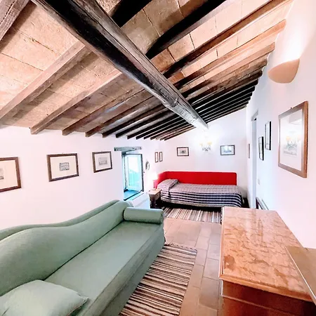 度假居 Vicolo - Sleeps 5 With Air Con, Wifi, Balcony For Dining And Pool *