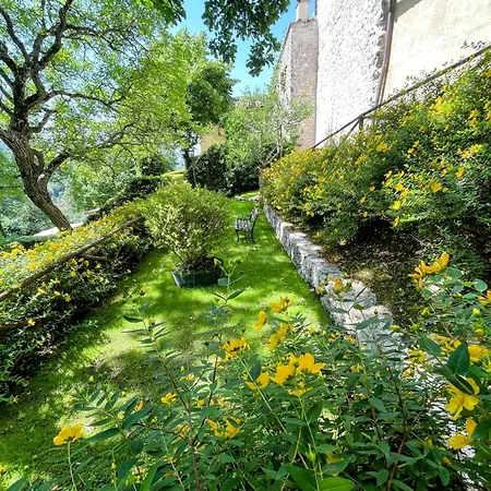 Сasa de vacaciones Vicolo - Sleeps 5 With Air Con, Wifi, Balcony For Dining And Pool *