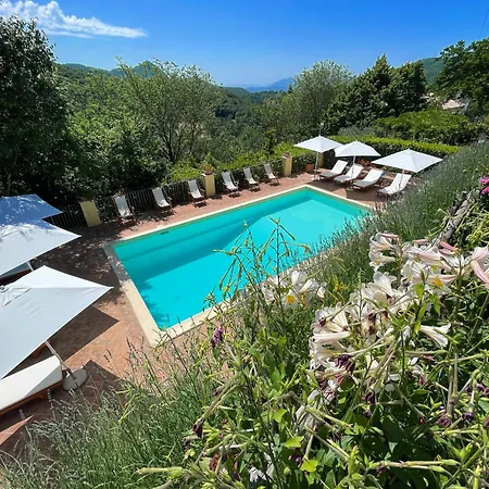 Vicolo - Sleeps 5 With Air Con, Wifi, Balcony For Dining And Pool