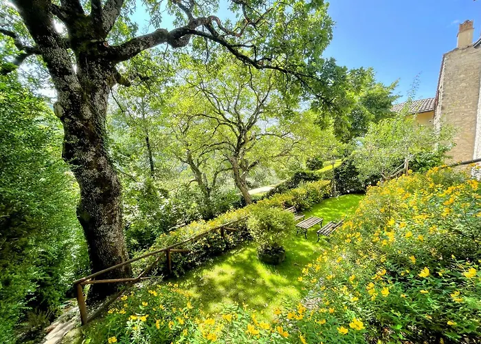 Vicolo - Sleeps 5 With Air Con, Wifi, Balcony For Dining And Pool Strettura